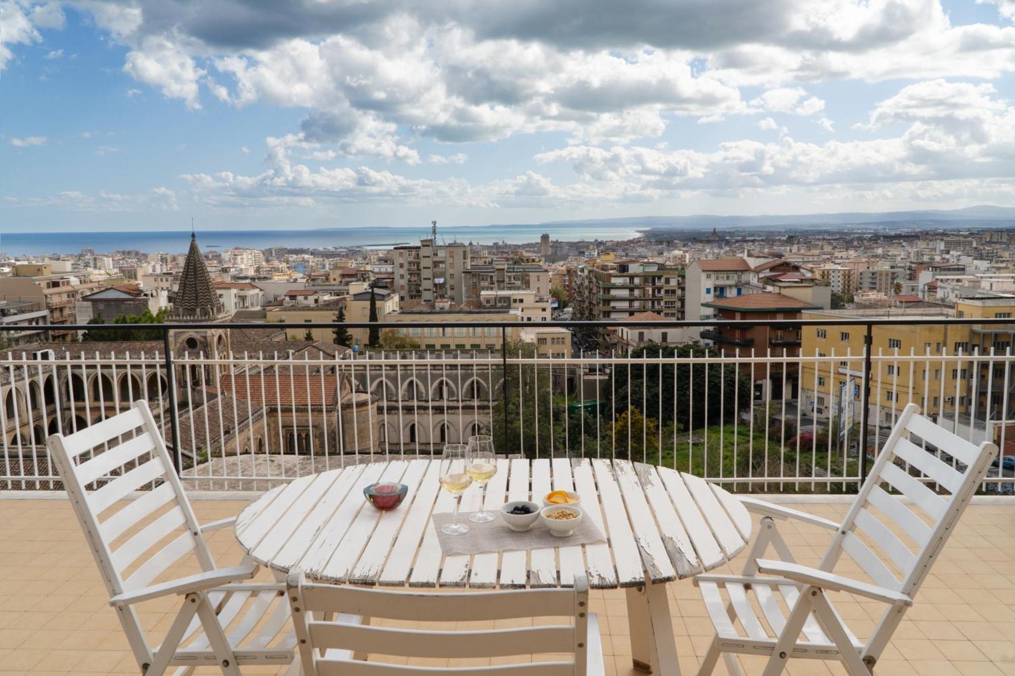 Top Floor Aparthotel Bentivoglio 卡塔尼亚 外观 照片